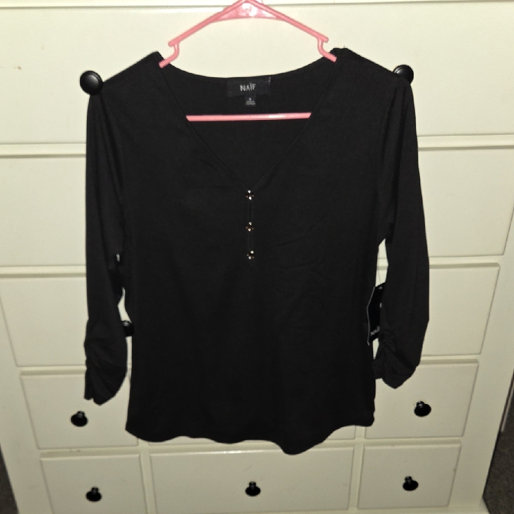 NAIF Women's Black Long Sleeve Top